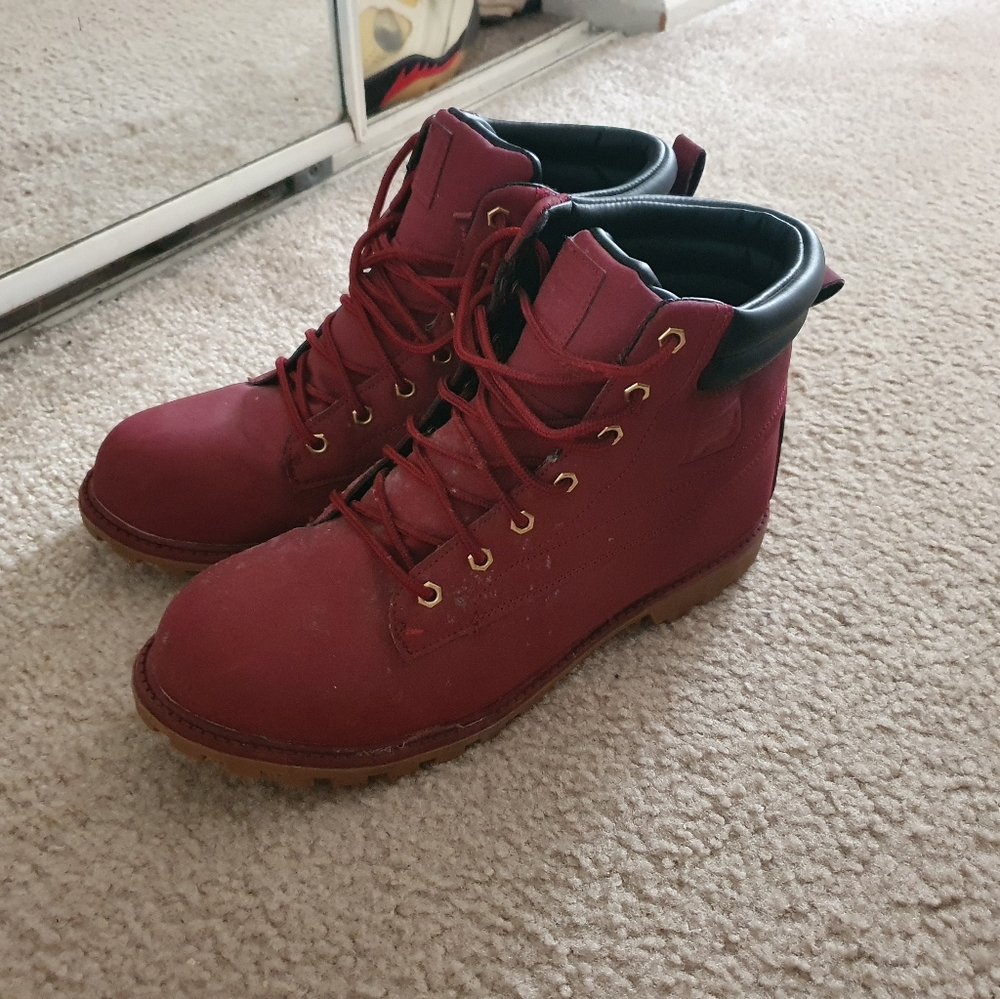 Fila Burgundy Boots size 11